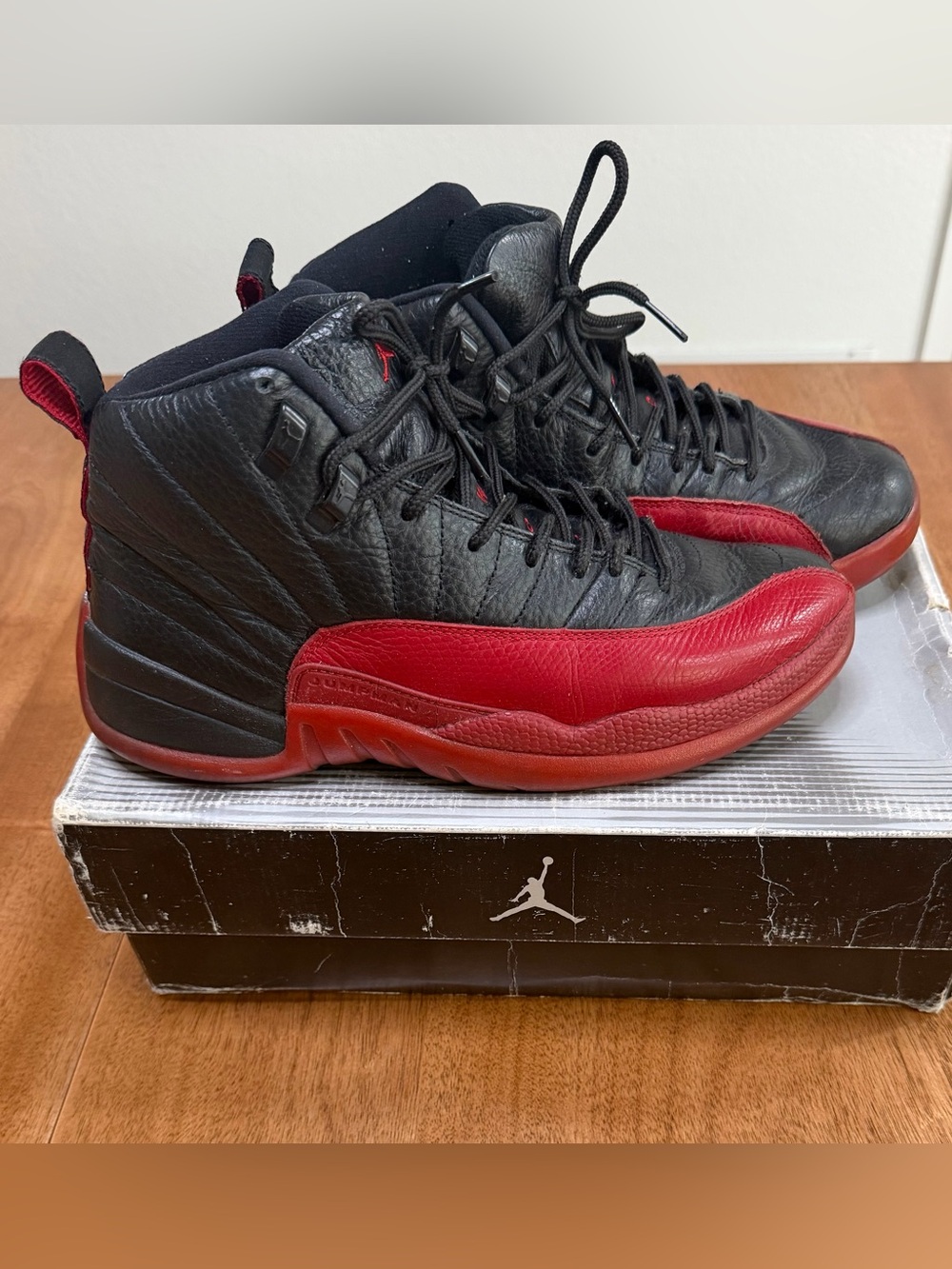 Jordan - Air Jordan 12 Retro | Black / Varsity Red | Size 8